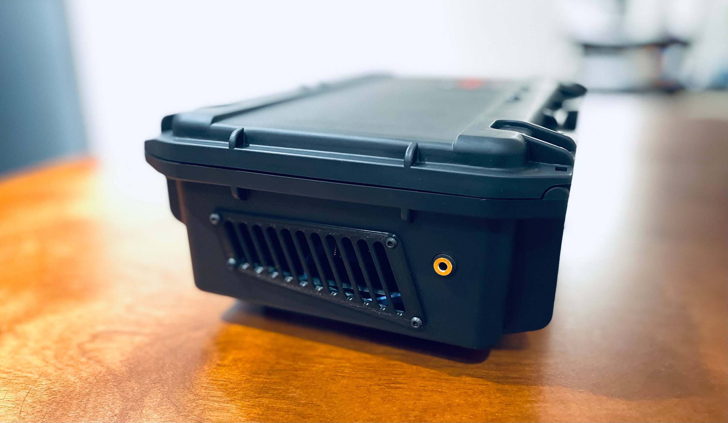 ATEM mini pro オマケ付き Blackmagic ATEM Mini / Mini Pro Stand With Accessory Shoe