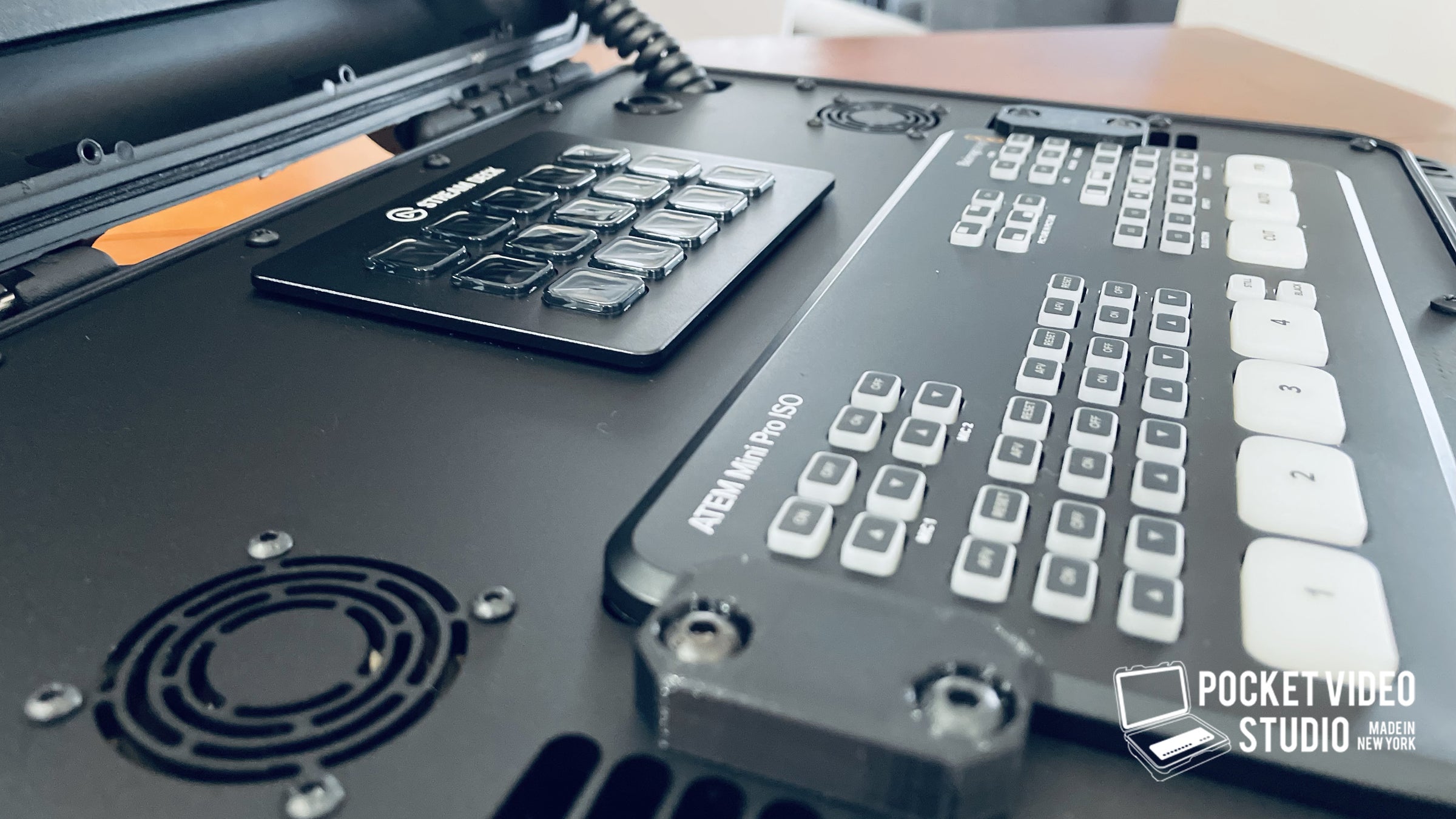 ATEM MINI CASE M052022 OUTSIDE PORTS - STREAM DECK module | Pocket