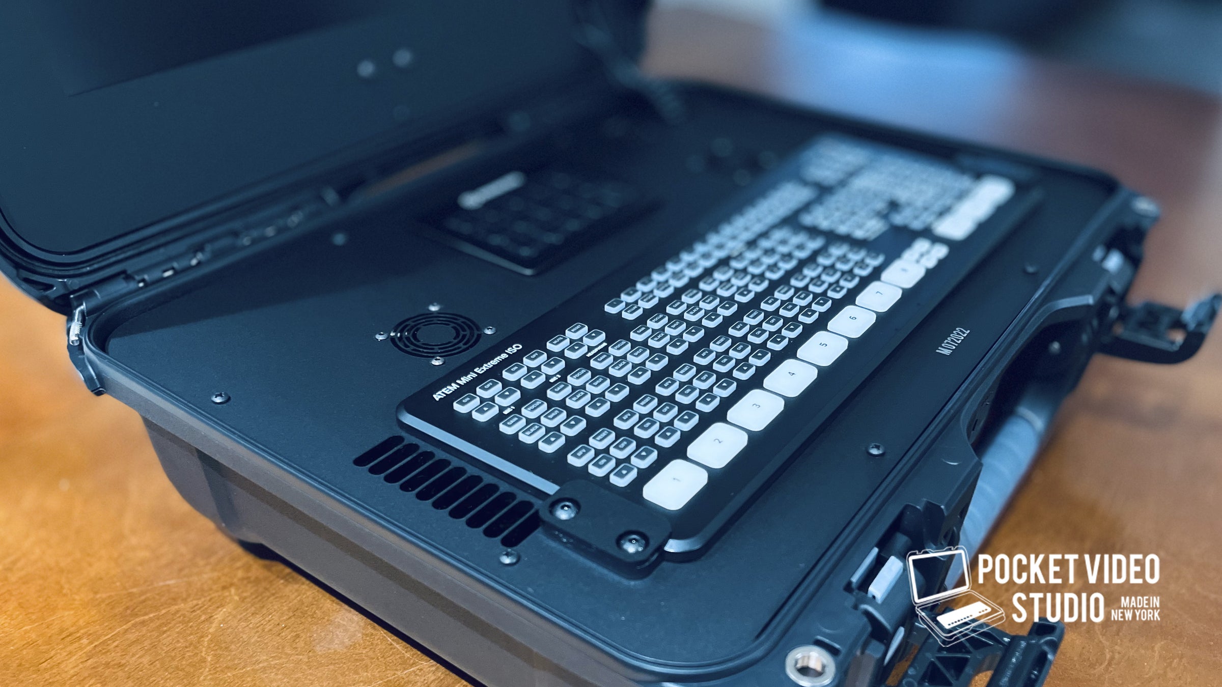 ATEM MINI EXTREME - STREAMDECK CASE M072022 | Pocket Video ATEM MINI EXTREME - STREAMDECK CASE M072022 | Pocket Video