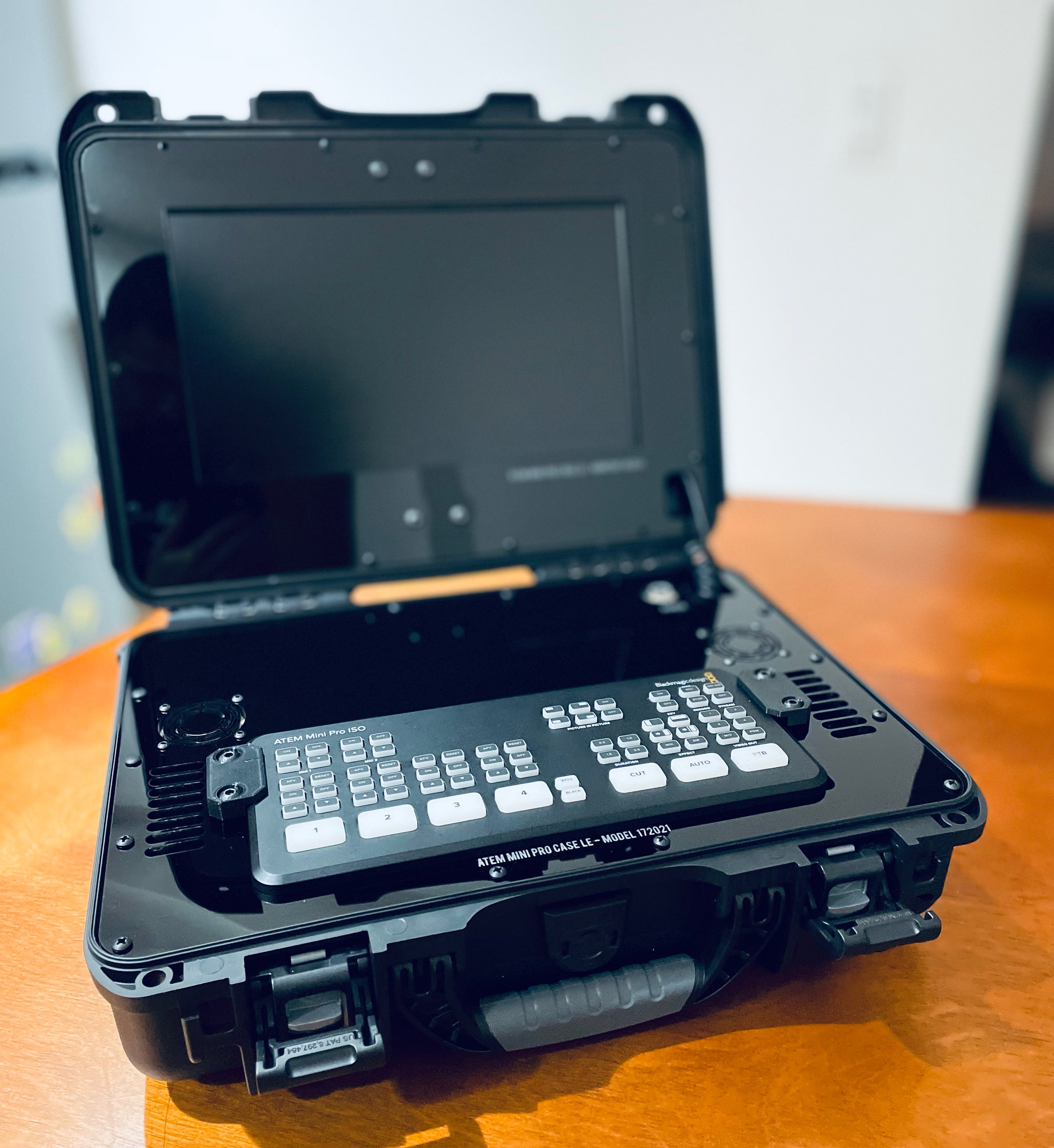 ATEM MINI CASE LE M172021 OUTSIDE PORTS | Pocket Video ATEM MINI CASE LE M172021 OUTSIDE PORTS | Pocket Video