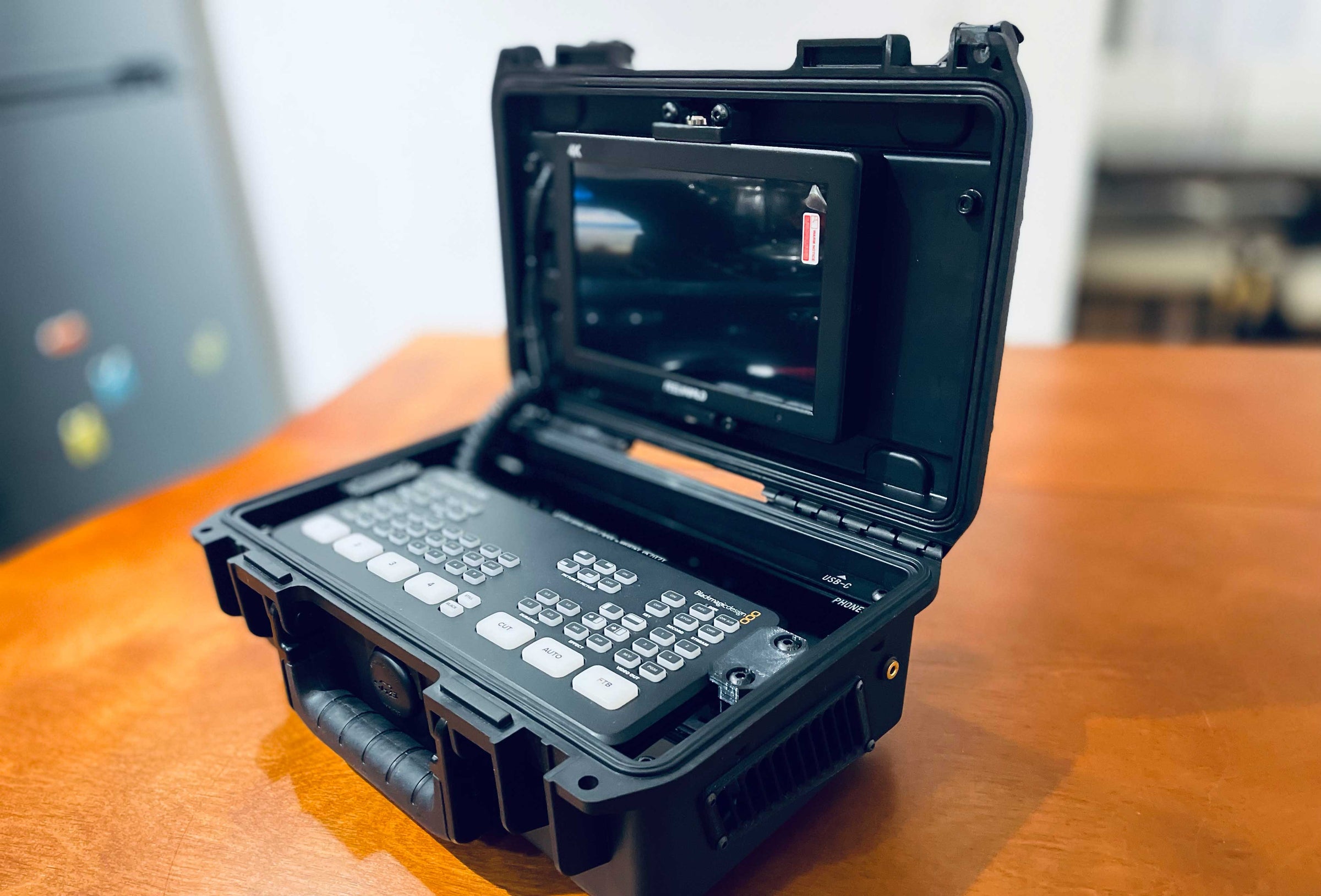 p*n様 ATEM Mini Pro ATEM Mini Pro | ストア Blackmagic Design