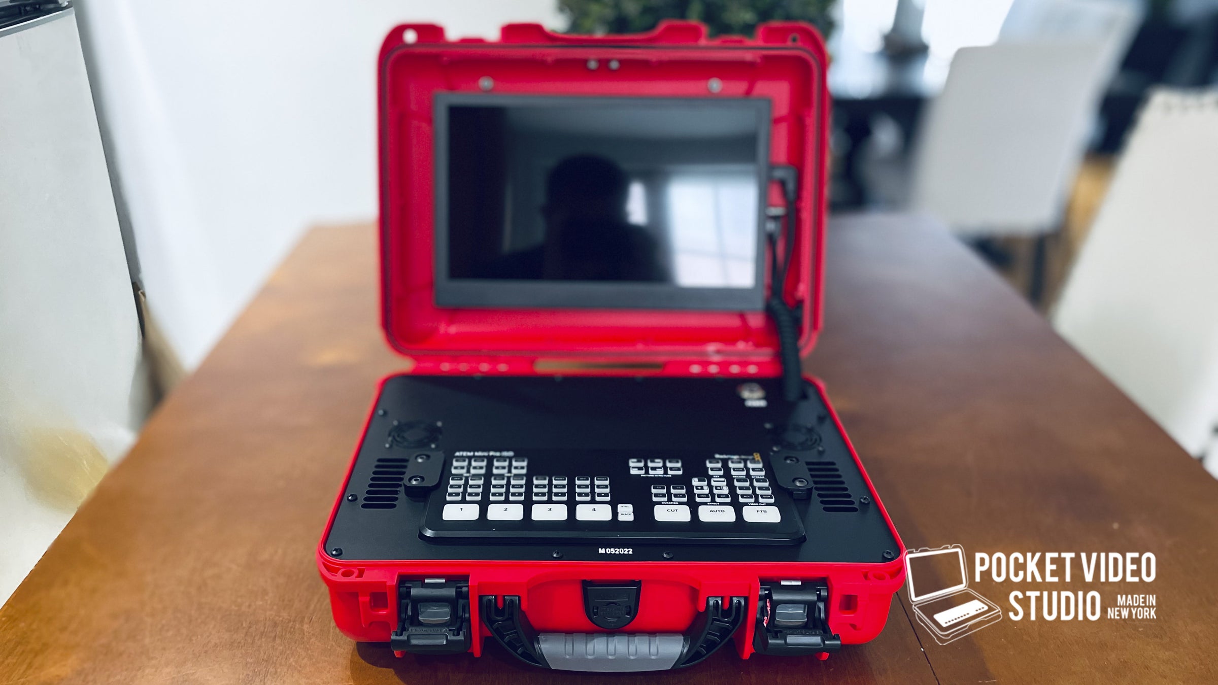 Atem mini 新品未開封 ATEM MINI CASE LE M172021 OUTSIDE PORTS | Pocket Video Studio New York