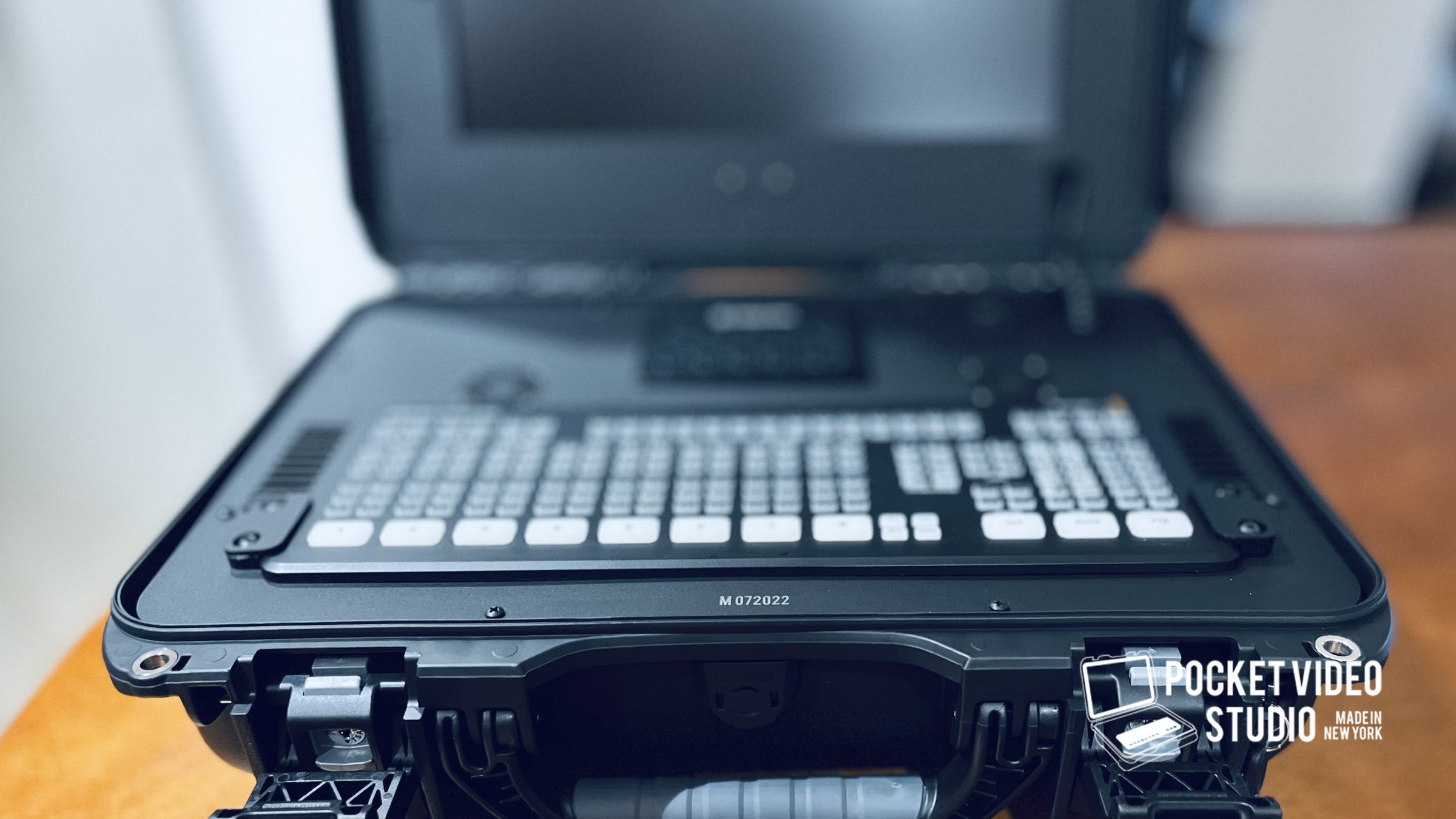 ATEM MINI EXTREME - STREAMDECK CASE M072022 | Pocket Video Studio
