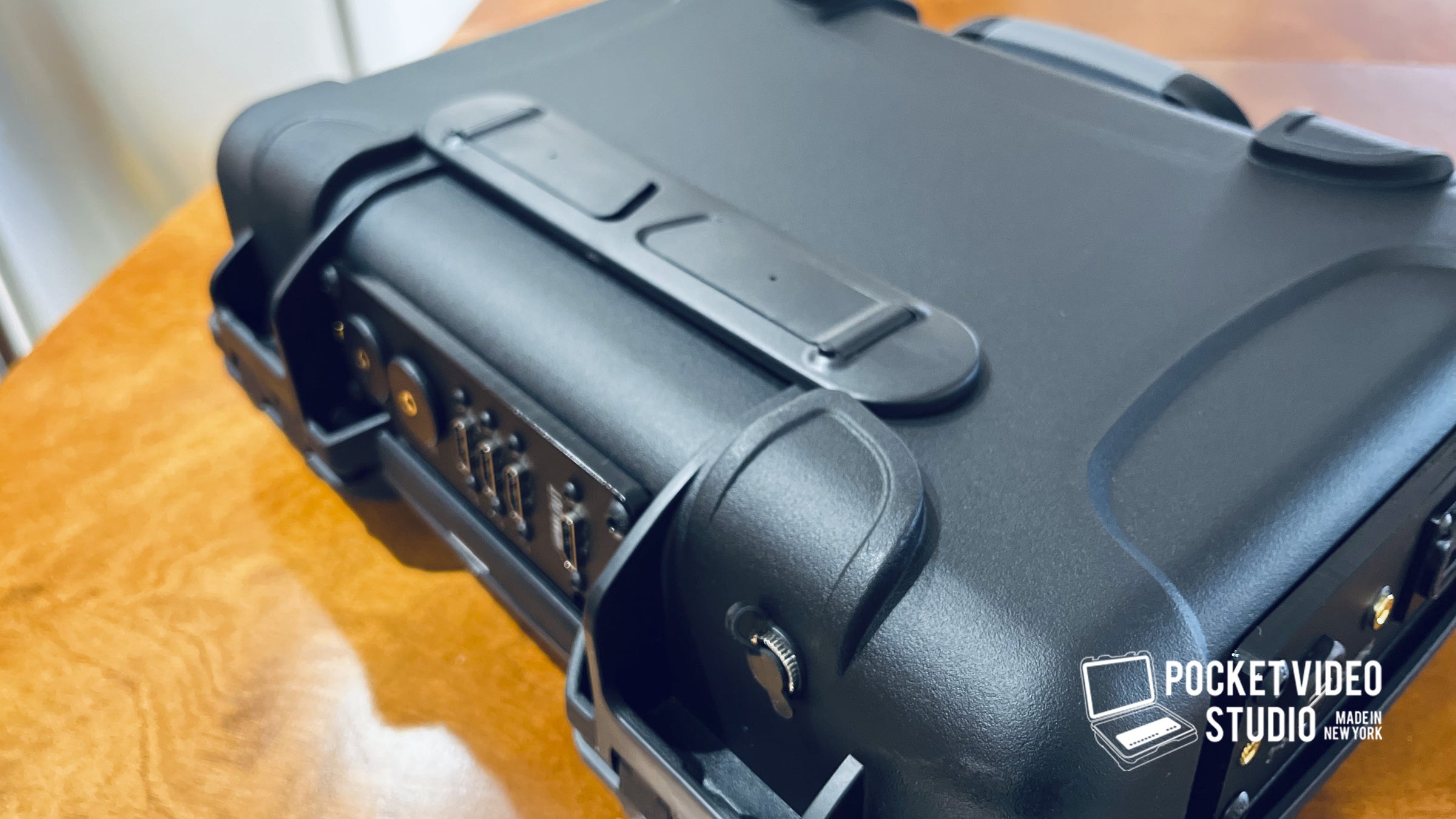 YOLOLIV YOLOBOX | Pocket Video Studio New York