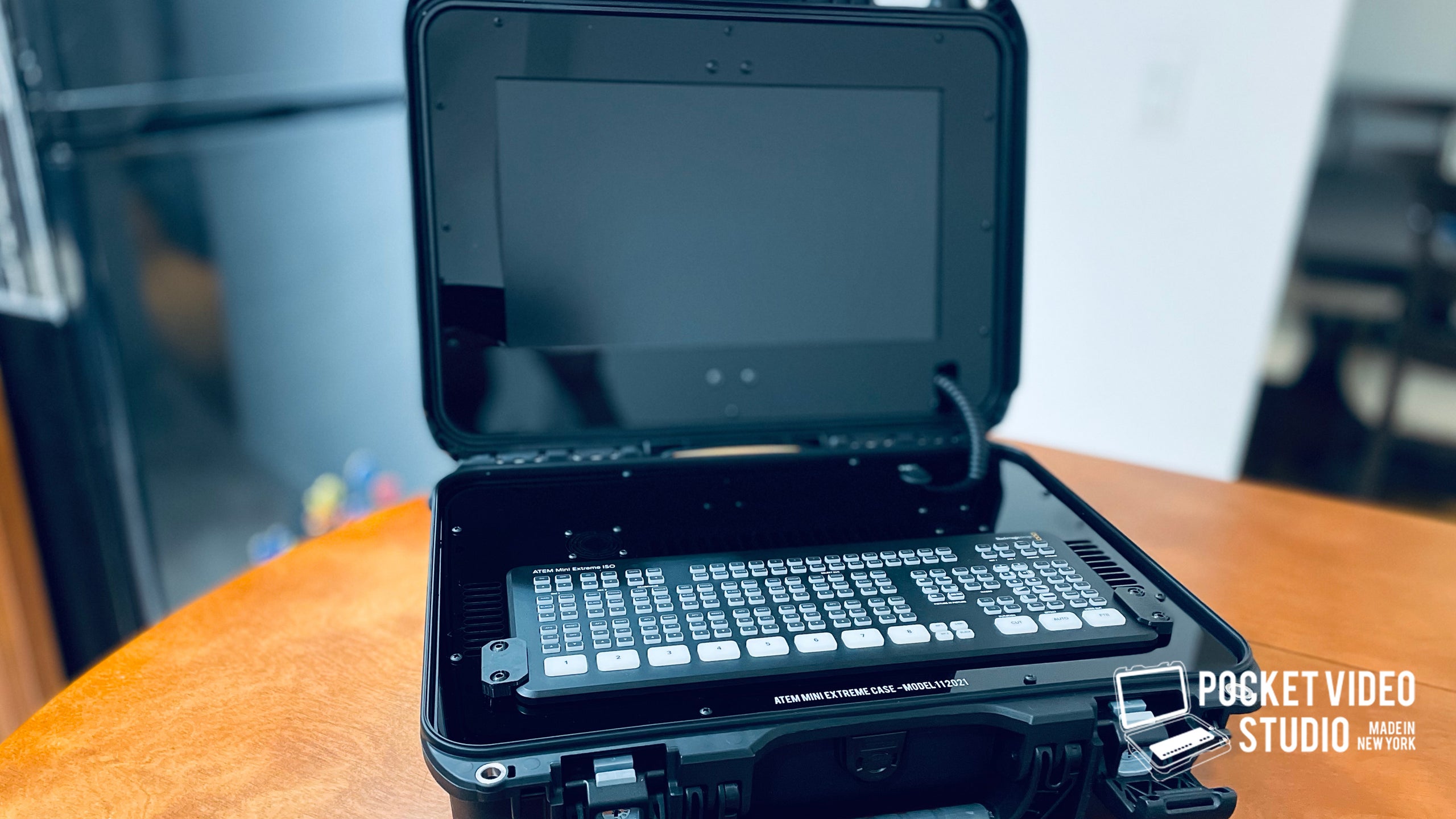 ATEM MINI EXTREME CASE M1022022 - SDI-XLR | Pocket Video Studio